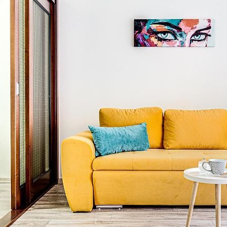 Ari Blue Apartment Ared In Kaufland Complex Arad Dış mekan fotoğraf