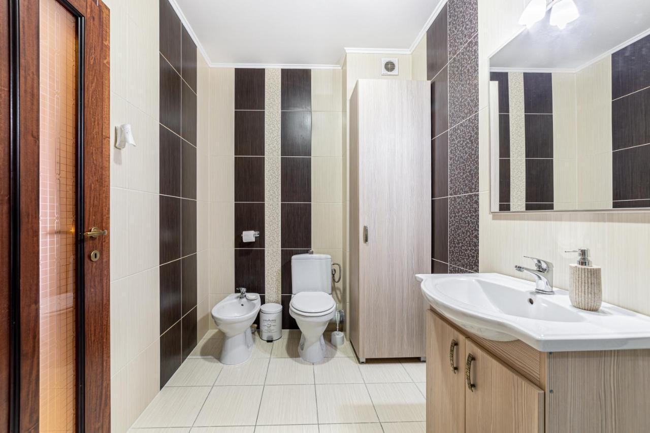 Ari Blue Apartment Ared In Kaufland Complex Arad Dış mekan fotoğraf