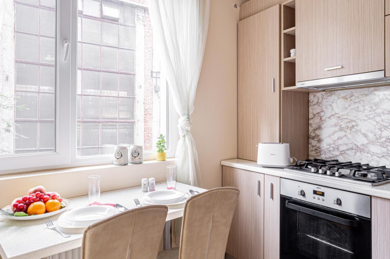 Ari Blue Apartment Ared In Kaufland Complex Arad Dış mekan fotoğraf