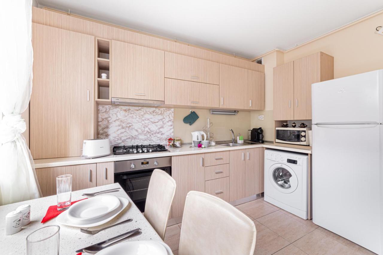 Ari Blue Apartment Ared In Kaufland Complex Arad Dış mekan fotoğraf