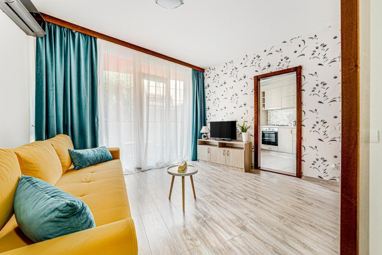Ari Blue Apartment Ared In Kaufland Complex Arad Dış mekan fotoğraf