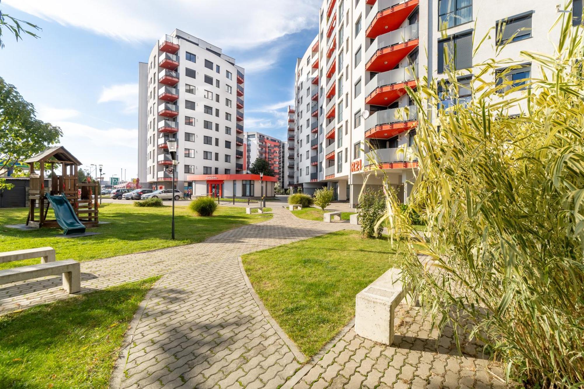 Ari Blue Apartment Ared In Kaufland Complex Arad Dış mekan fotoğraf